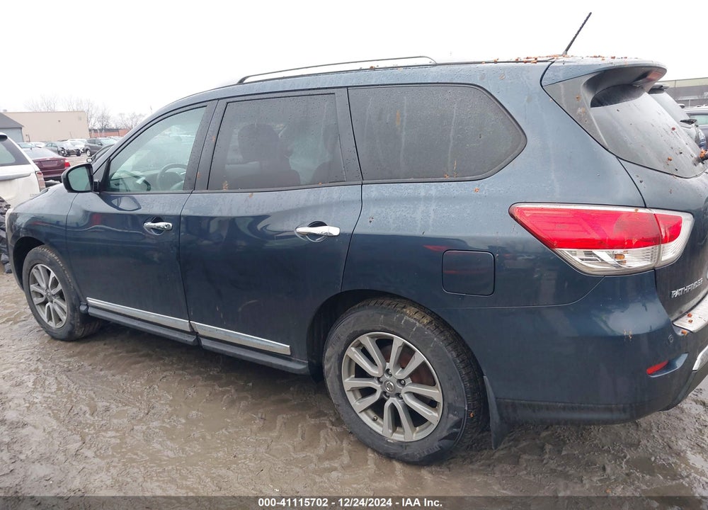 2016 NISSAN PATHFINDER SL VIN: 5N1AR2MM0GC633959