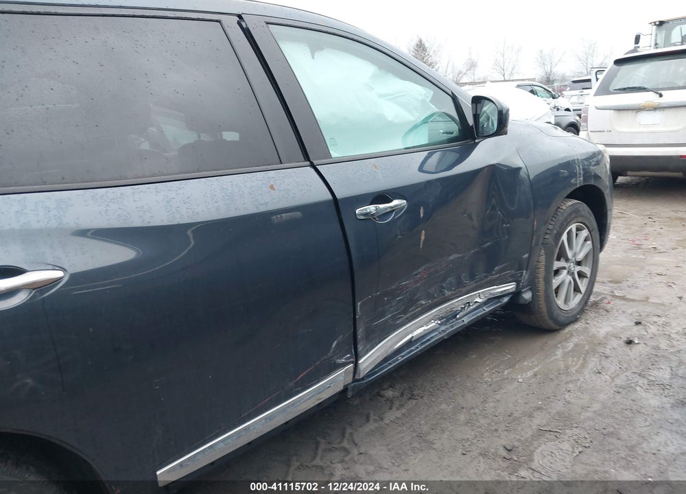 2016 NISSAN PATHFINDER SL VIN: 5N1AR2MM0GC633959