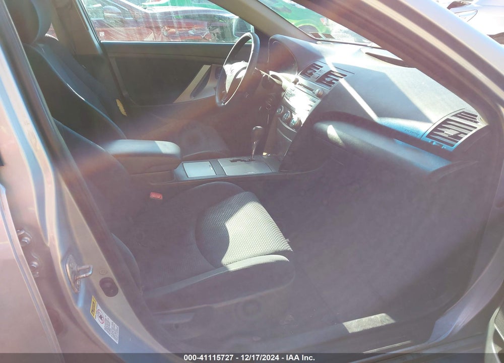 2007 TOYOTA CAMRY SE VIN: 4T1BE46K17U562661