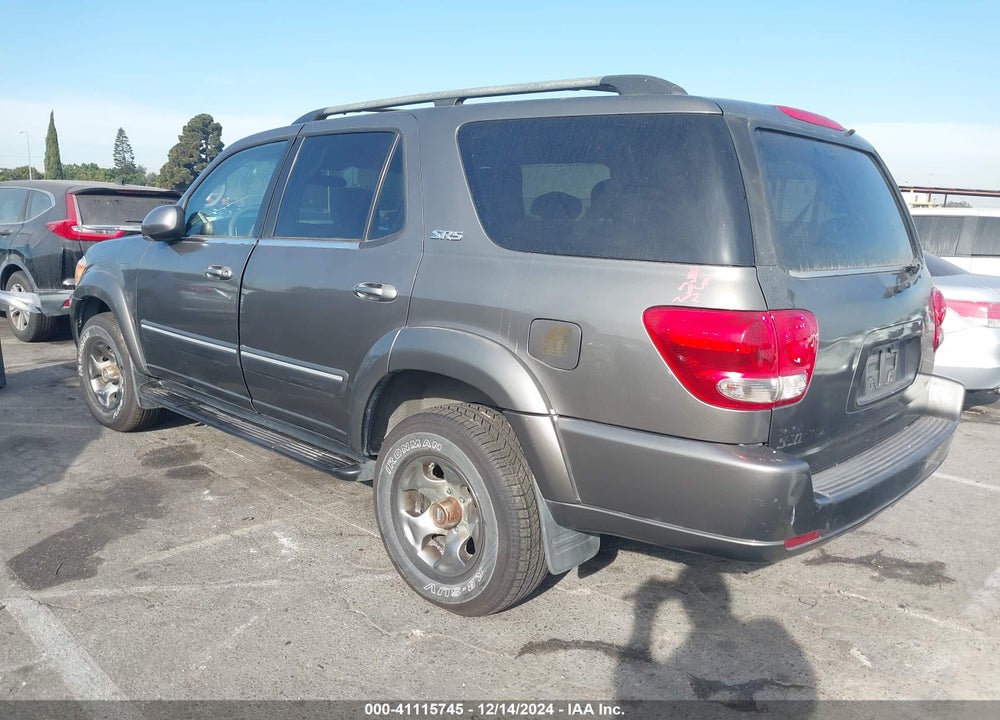 2005 TOYOTA SEQUOIA SR5 V8 VIN: 5TDZT34A85S244972