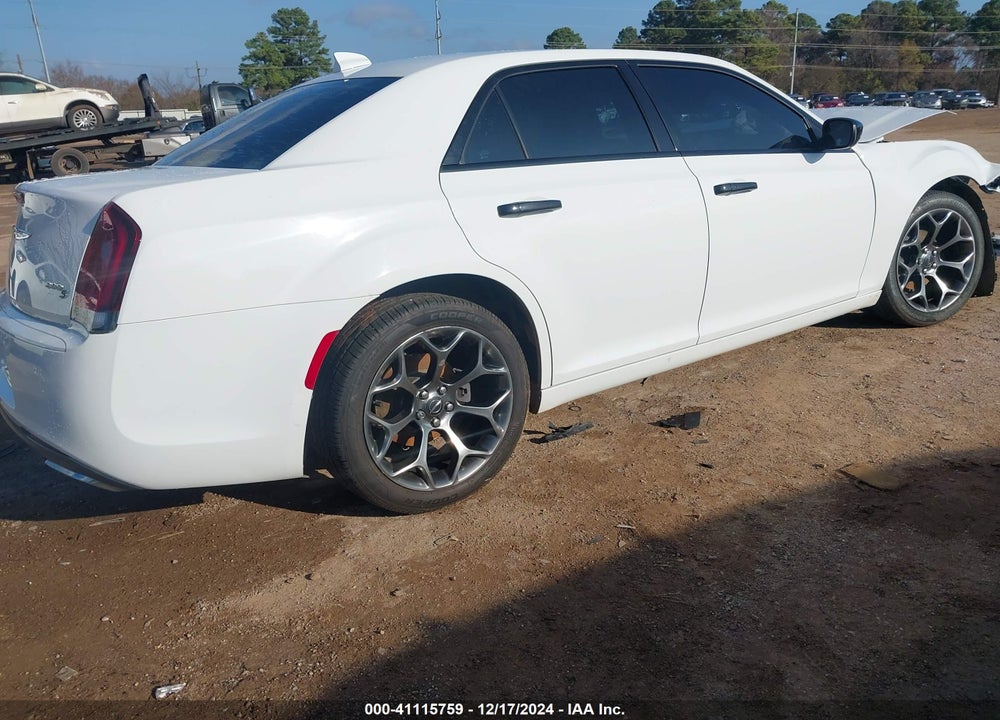 2015 CHRYSLER 300 300S VIN: 2C3CCABG1FH903853