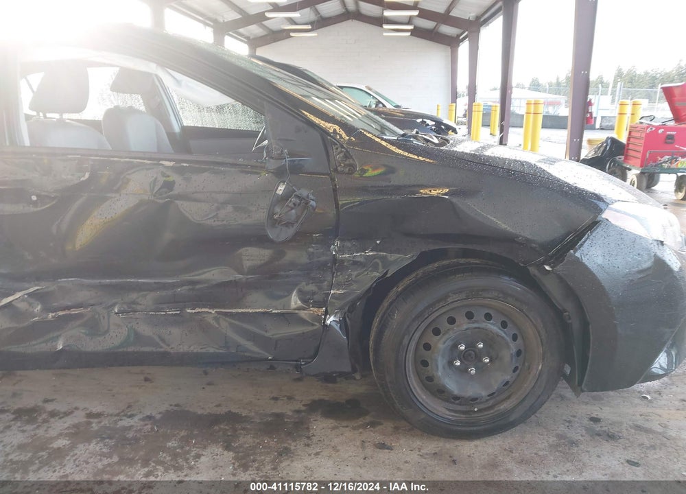 2016 TOYOTA COROLLA LE VIN: 5YFBURHE8GP477809