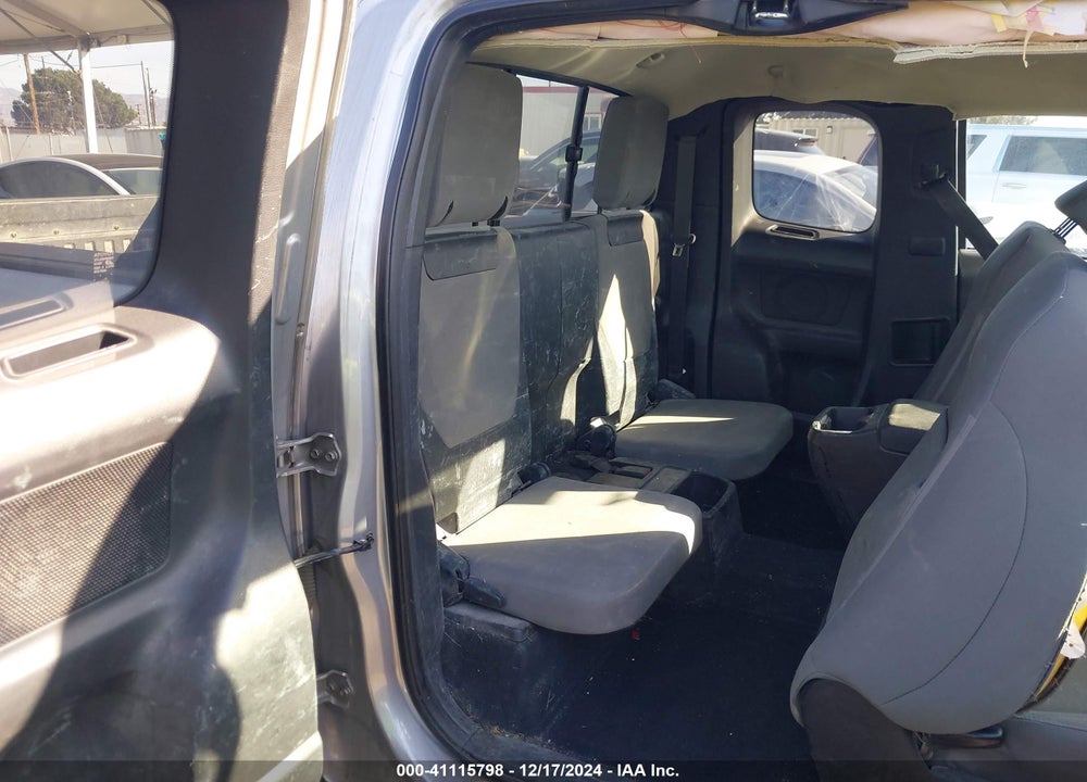 2016 TOYOTA TACOMA SR5 VIN: 5TFRX5GN5GX055935