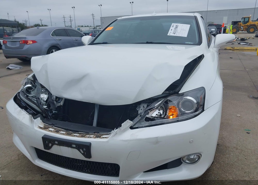 2012 LEXUS IS 350C VIN: JTHFE2C20C2507220