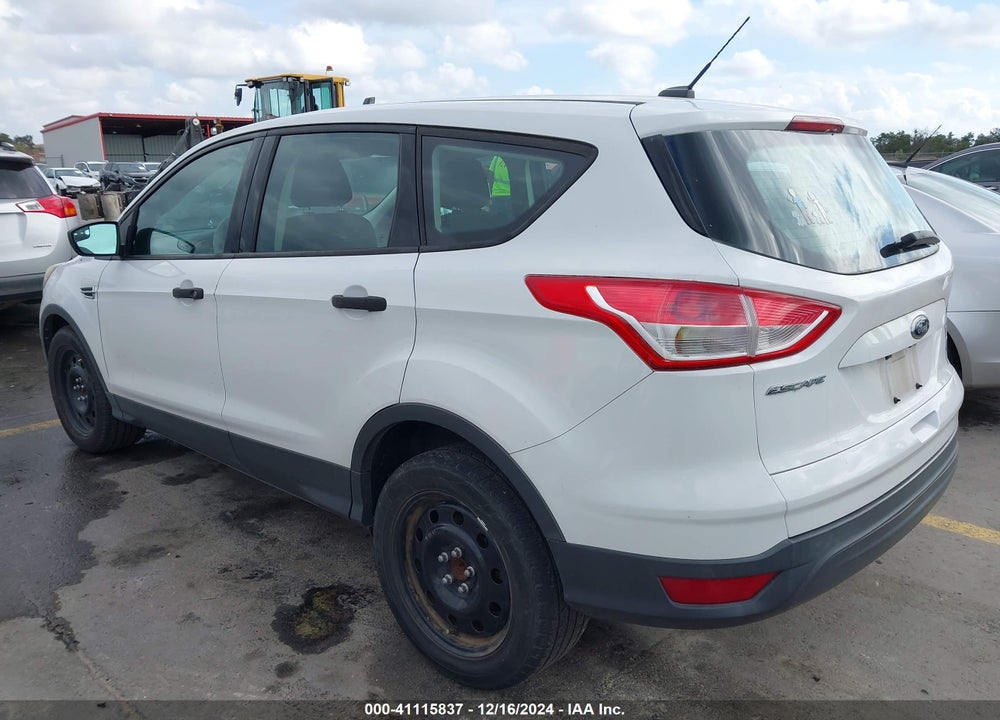 2013 FORD ESCAPE S VIN: 1FMCU0F78DUA39791