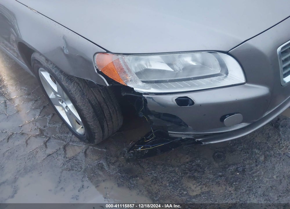 2009 VOLVO S80 T6 VIN: YV1AH992391090638
