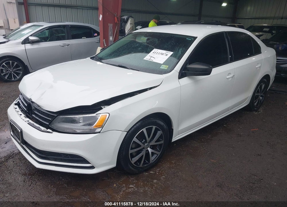 2016 VOLKSWAGEN JETTA 1.4T SE VIN: 3VWD67AJ2GM238615
