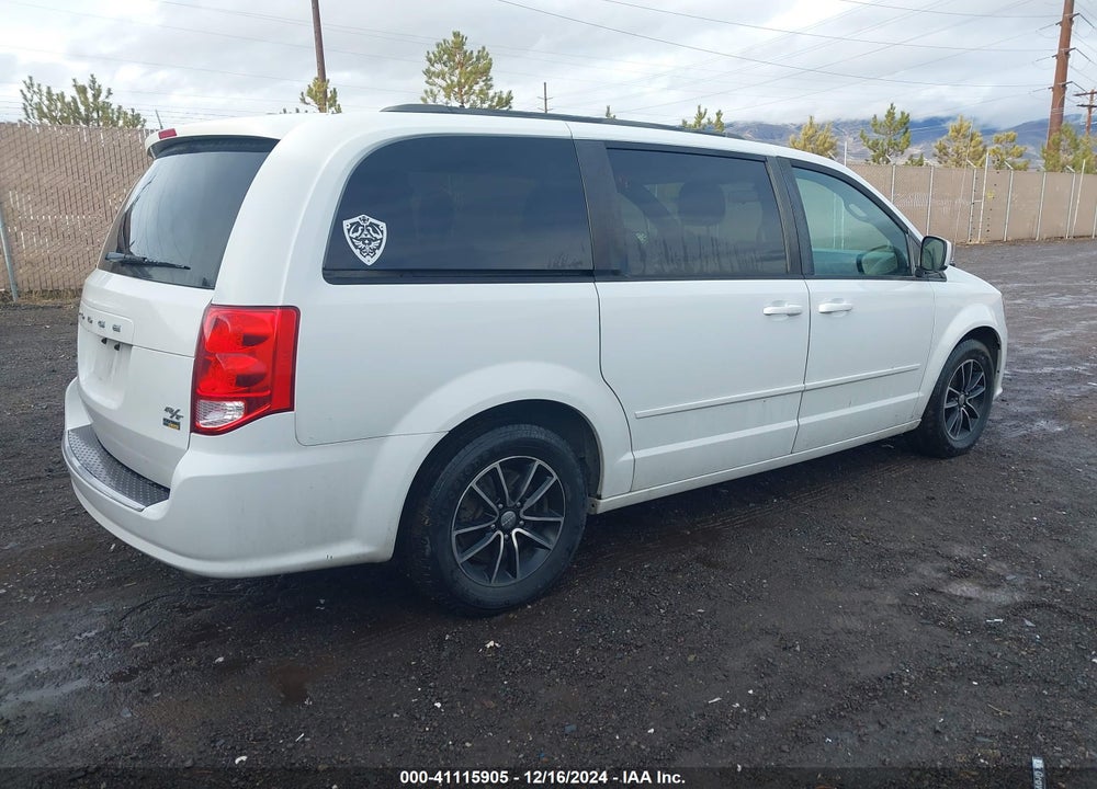 2016 DODGE GRAND CARAVAN R/T VIN: 2C4RDGEG7GR319082