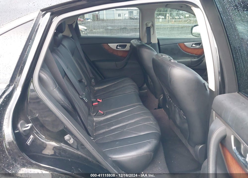 2013 INFINITI FX37 VIN: JN8CS1MW0DM174780