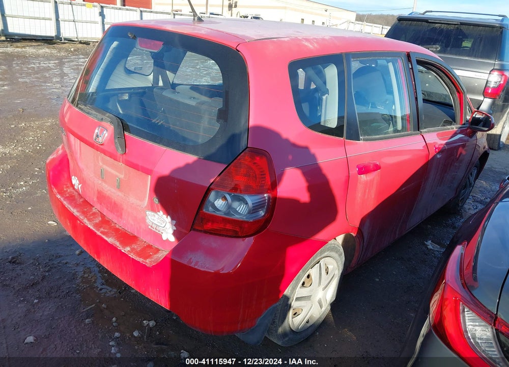 2008 HONDA FIT VIN: JHMGD38448S018625