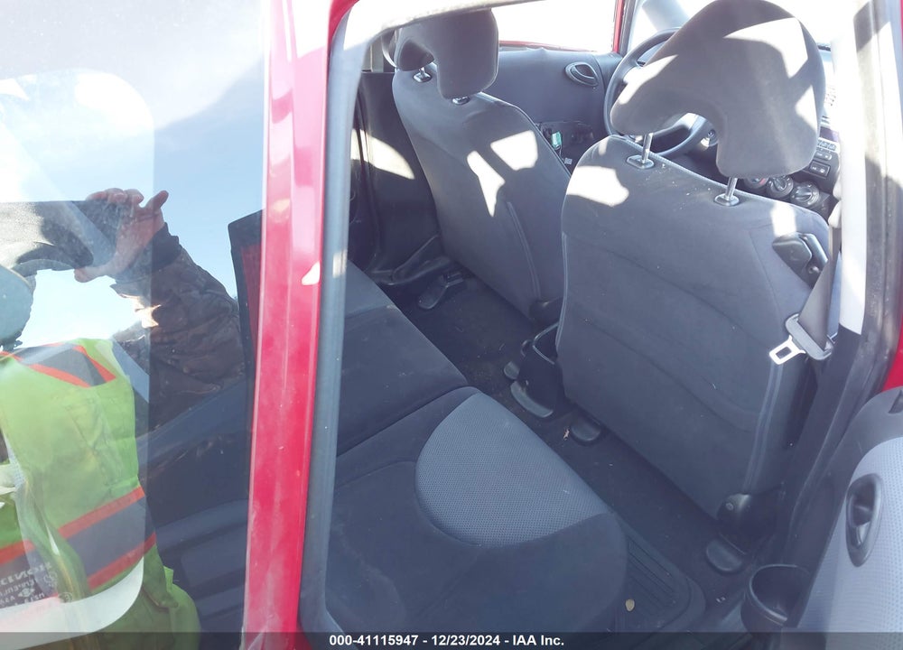 2008 HONDA FIT VIN: JHMGD38448S018625