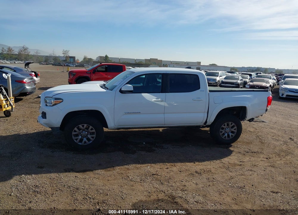 2017 TOYOTA TACOMA SR5 V6 VIN: 3TMAZ5CN3HM027832