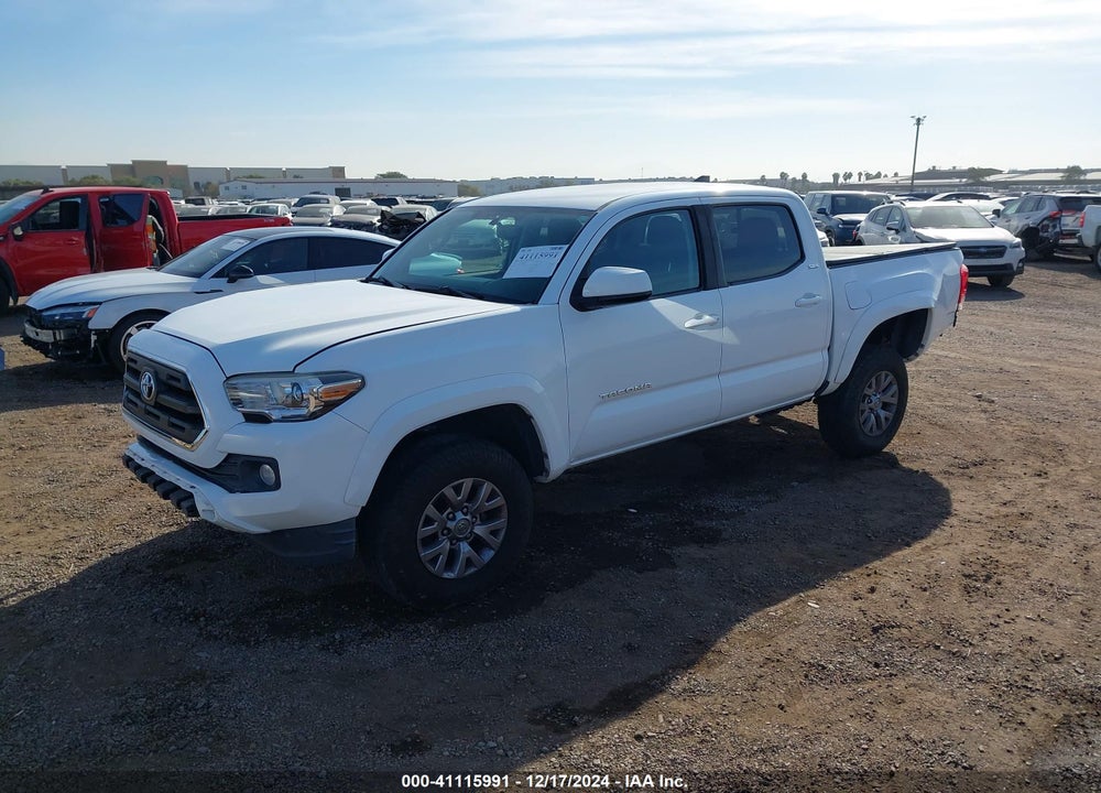 2017 TOYOTA TACOMA SR5 V6 VIN: 3TMAZ5CN3HM027832