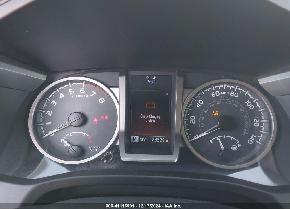 2017 TOYOTA TACOMA SR5 V6 VIN: 3TMAZ5CN3HM027832
