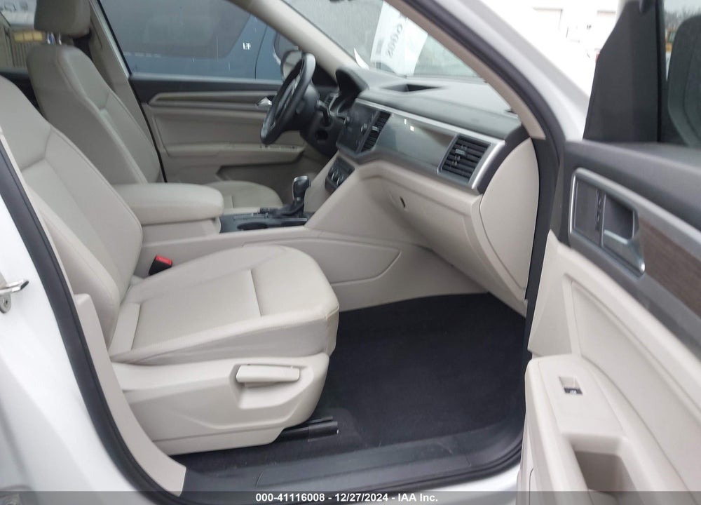 2019 VOLKSWAGEN ATLAS 3.6L V6 SE W/TECHNOLOGY VIN: 1V2WR2CA6KC601641