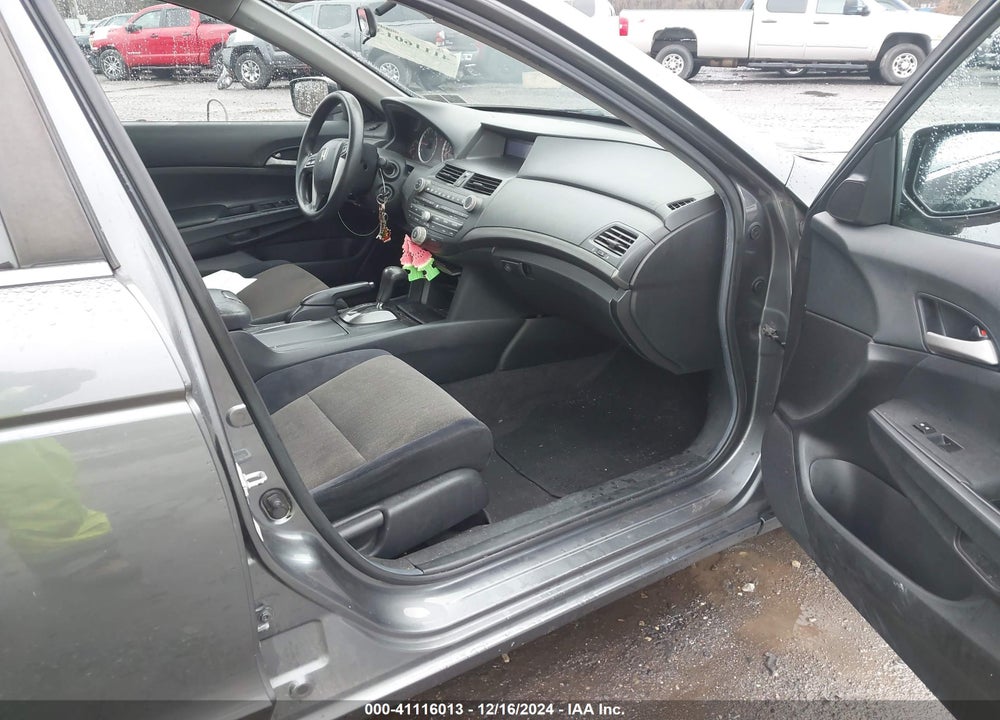 2008 HONDA ACCORD 2.4 LX VIN: 1HGCP26398A115824