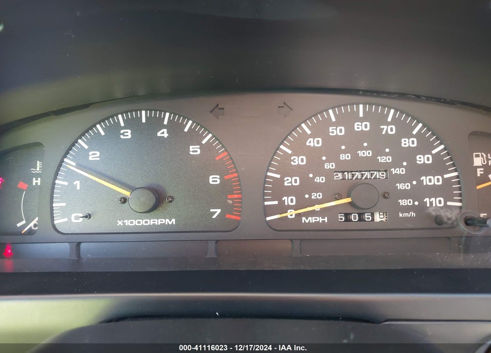 1997 TOYOTA 4RUNNER SR5 V6 LIMITED VIN: JT3HN87R8V0062376