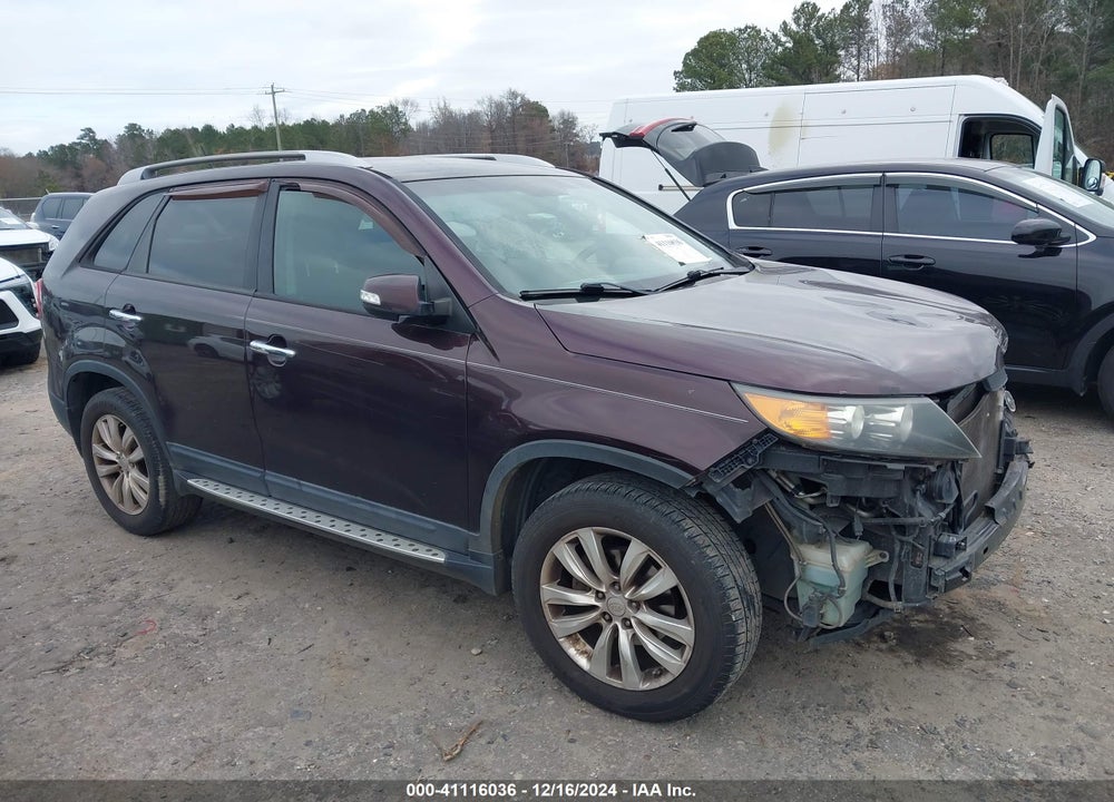 2011 KIA SORENTO LX V6 VIN: 5XYKT4A27BG103274