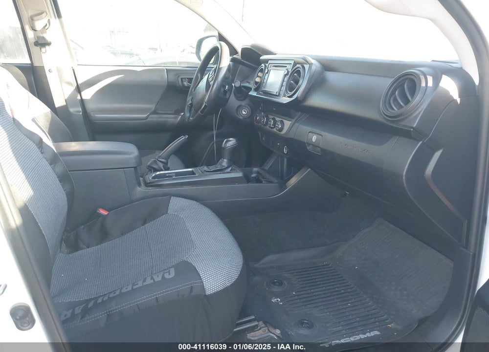 2019 TOYOTA TACOMA SR V6 VIN: 3TMCZ5AN8KM272130