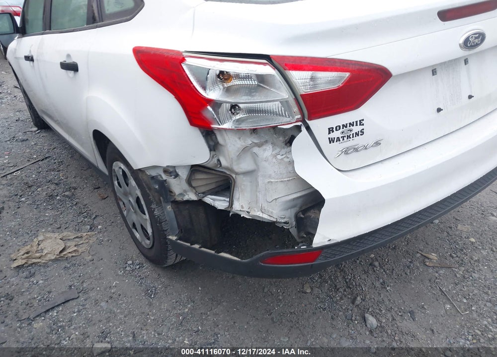 2012 FORD FOCUS VIN: 1FAHP3E21CL318289