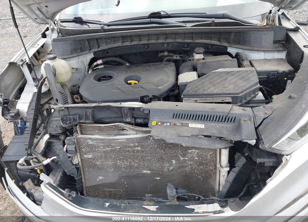 2017 HYUNDAI TUCSON SE VIN: KM8J3CA41HU292031