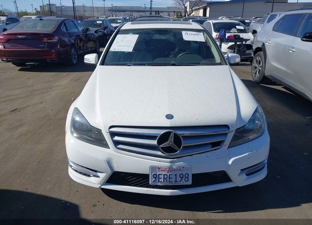 2013 MERCEDES-BENZ C 300 LUXURY 4MATIC/SPORT 4MATIC VIN: WDDGF8AB5DA834525