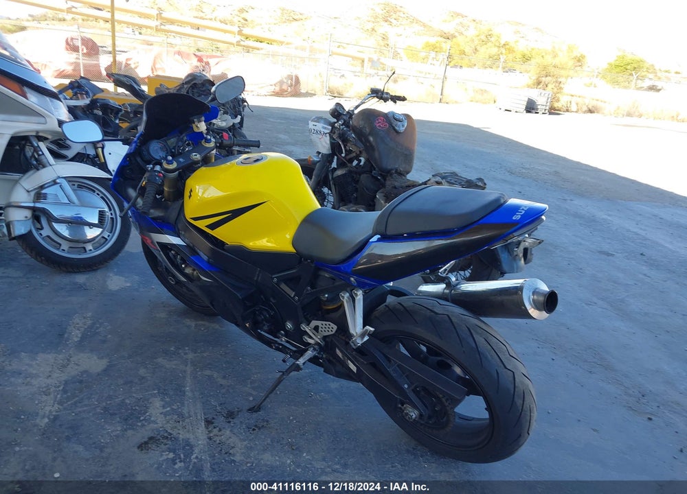 2004 SUZUKI GSX-R600 K VIN: JS1GN7CA542104114