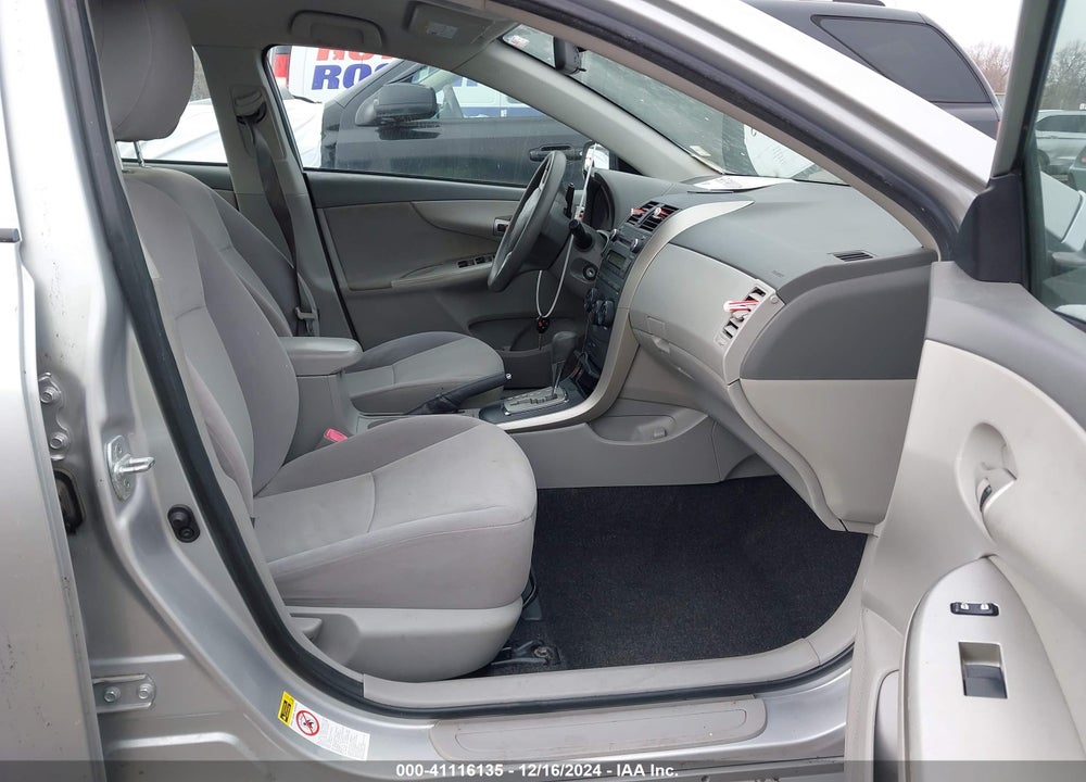 2010 TOYOTA COROLLA LE VIN: JTDBU4EE4A9095121