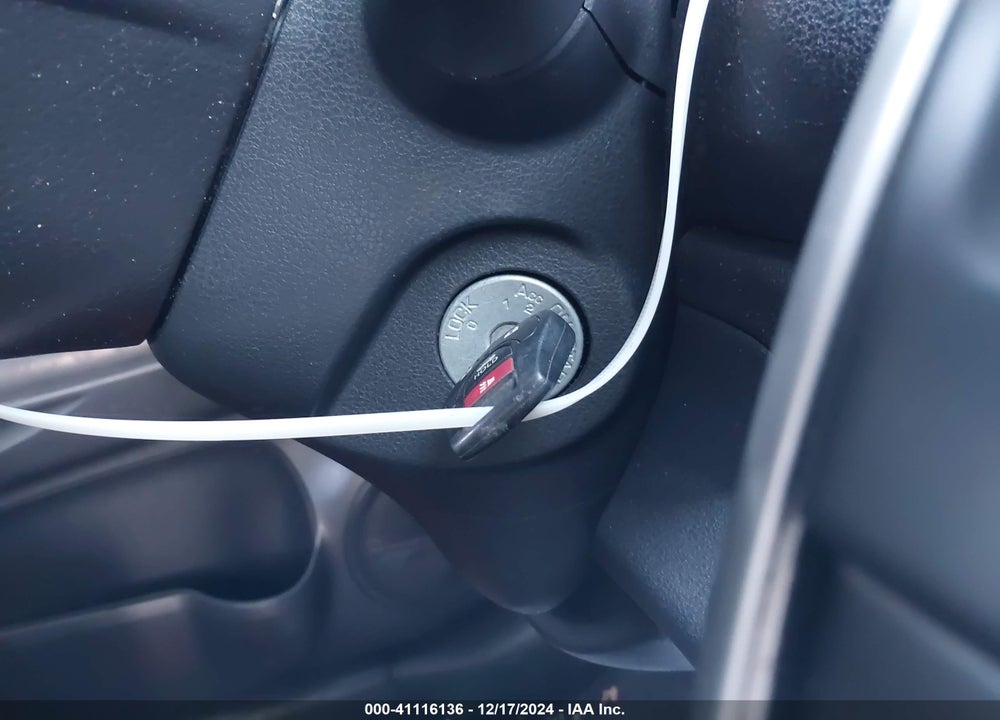 2015 NISSAN VERSA 1.6 SV VIN: 3N1CN7AP1FL809685