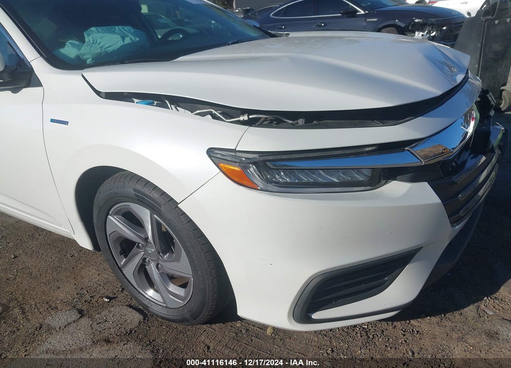 2019 HONDA INSIGHT EX VIN: 19XZE4F56KE008715