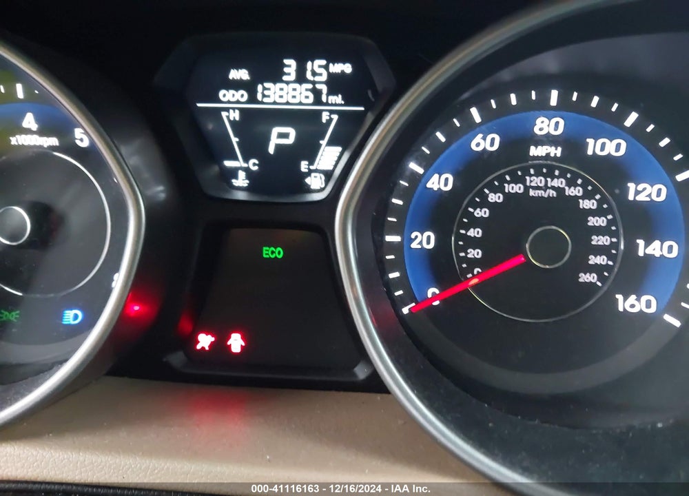 2012 HYUNDAI ELANTRA LIMITED VIN: 5NPDH4AE8CH113374