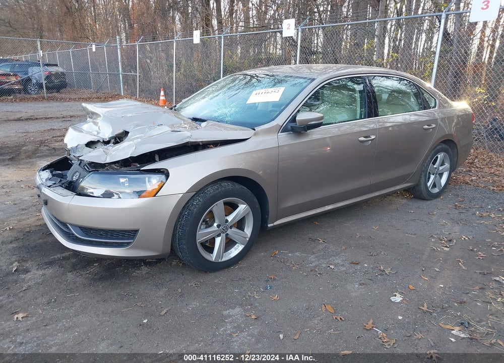 2015 VOLKSWAGEN PASSAT VIN: 1VWBT7A32FC009594
