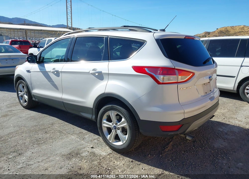 2015 FORD ESCAPE SE VIN: 1FMCU0G93FUB95269
