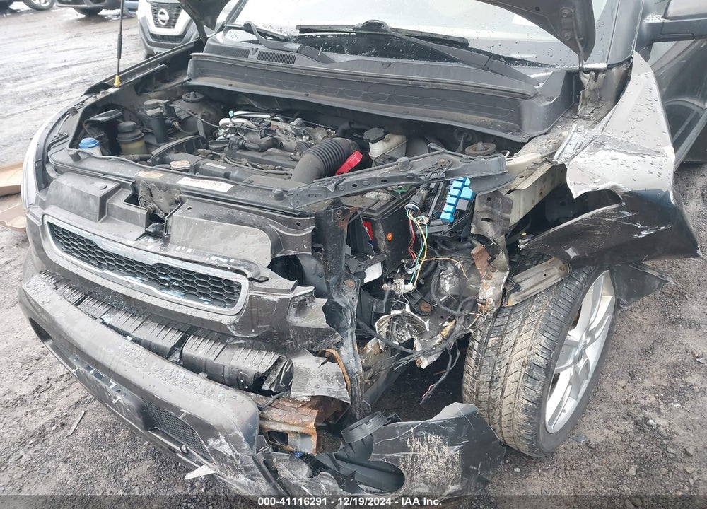 2011 KIA SOUL VIN: KNDJT2A25B7281620