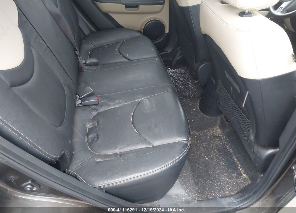 2011 KIA SOUL VIN: KNDJT2A25B7281620