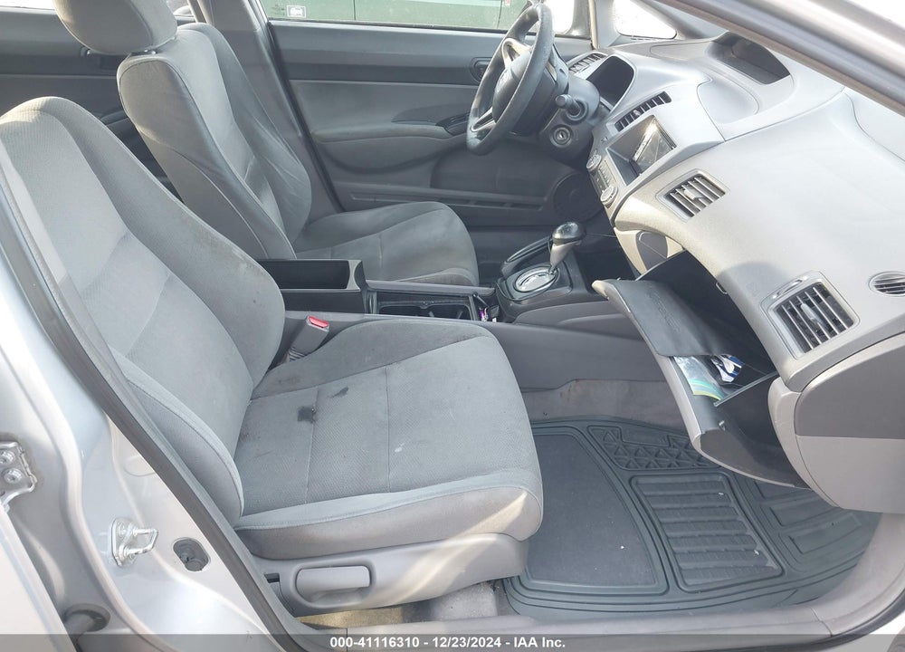 2010 HONDA CIVIC VIN: 2HGFA1F33AH504183
