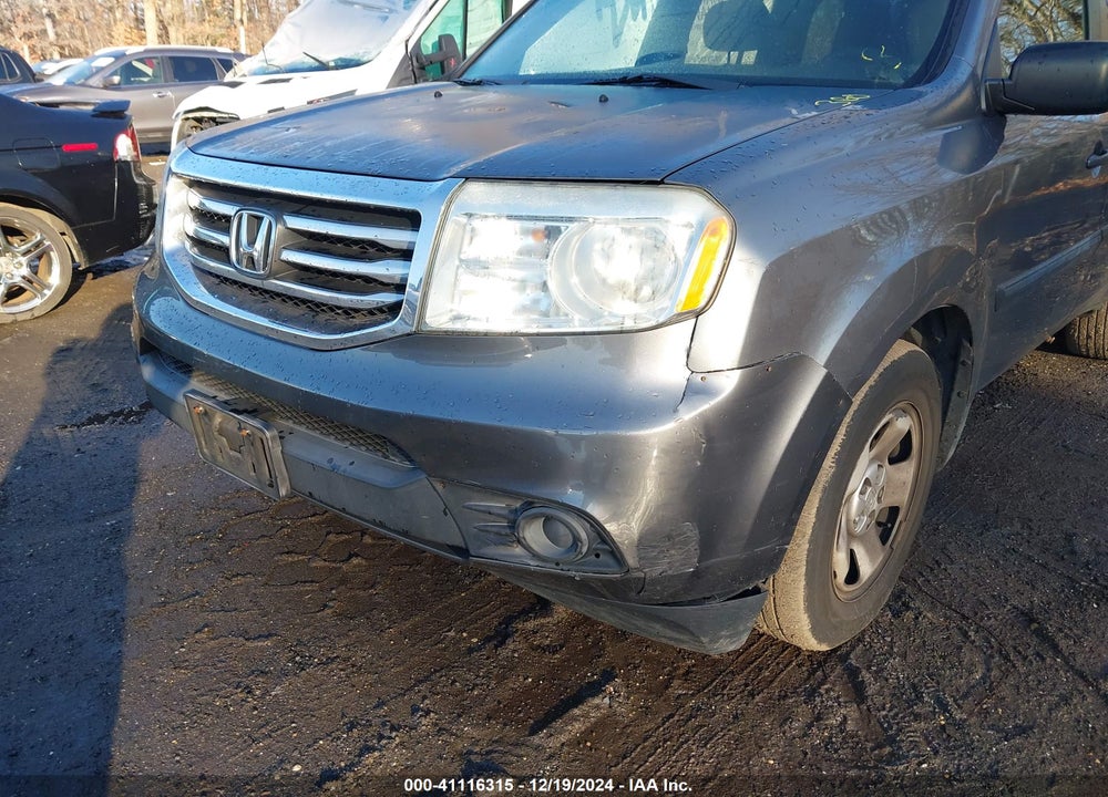 2012 HONDA PILOT LX VIN: 5FNYF4H22CB013367