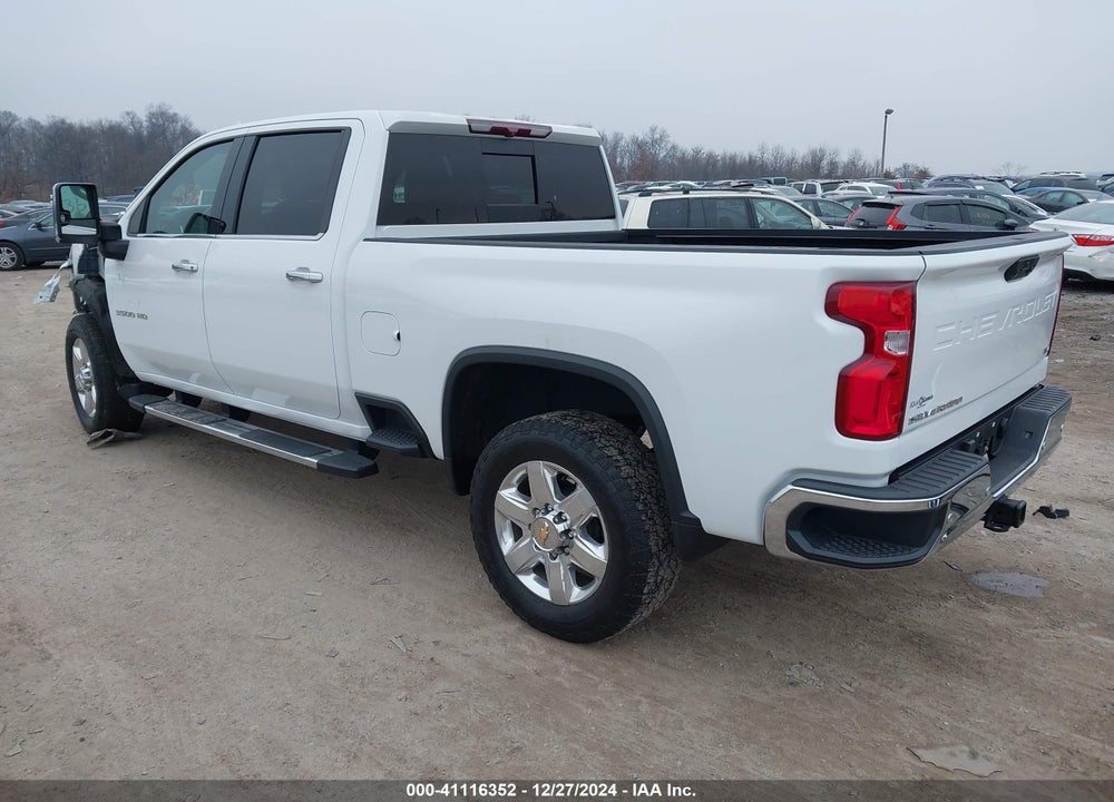 2021 CHEVROLET SILVERADO 3500HD 4WD  STANDARD BED LTZ VIN: 1GC4YUE75MF319789