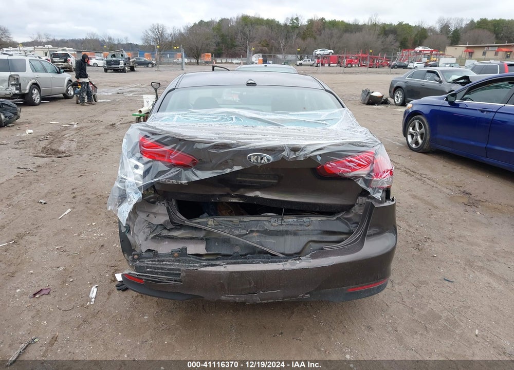 2017 KIA FORTE LX VIN: 3KPFL4A71HE006557