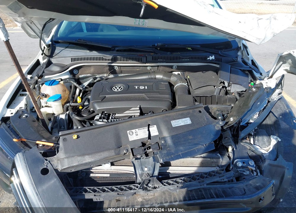 2014 VOLKSWAGEN JETTA 1.8T SE VIN: 3VWD17AJ3EM219292