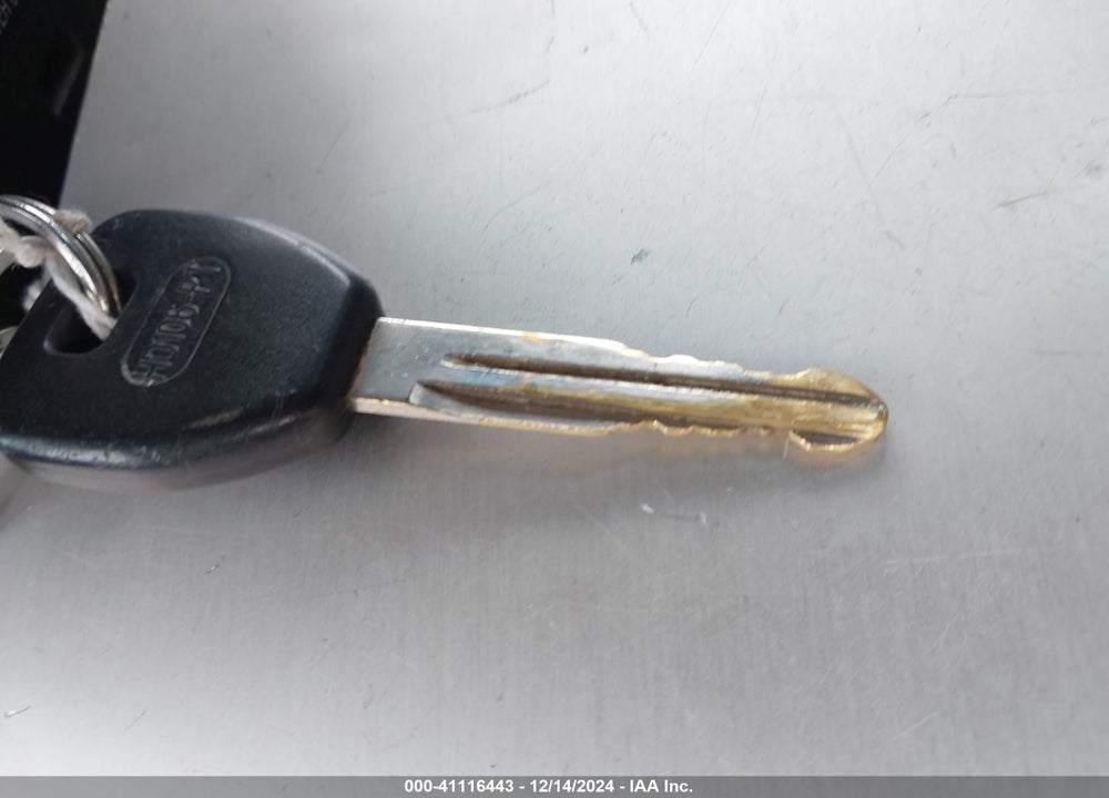 2001 HONDA CIVIC EX VIN: 1HGEM229X1L084797