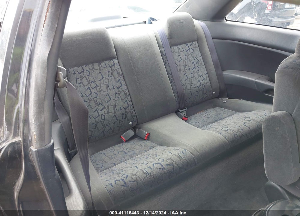 2001 HONDA CIVIC EX VIN: 1HGEM229X1L084797