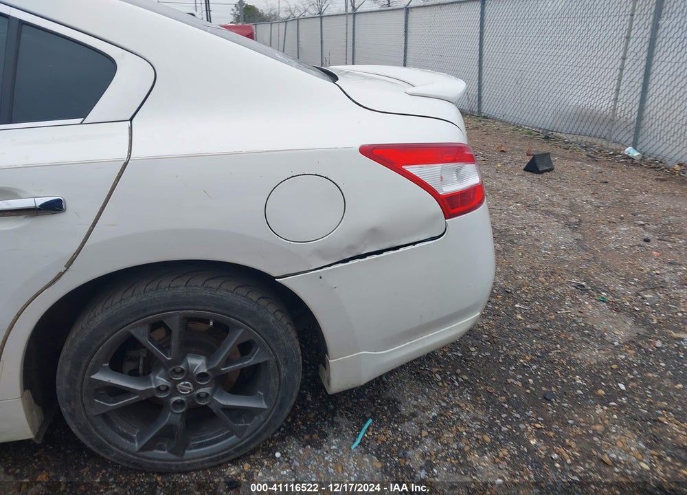 2011 NISSAN MAXIMA VIN: 1N4AA5AP2BC855736