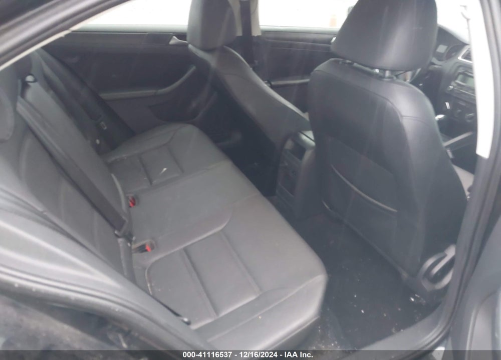 2012 VOLKSWAGEN JETTA VIN: 3VWDP7AJXCM063621