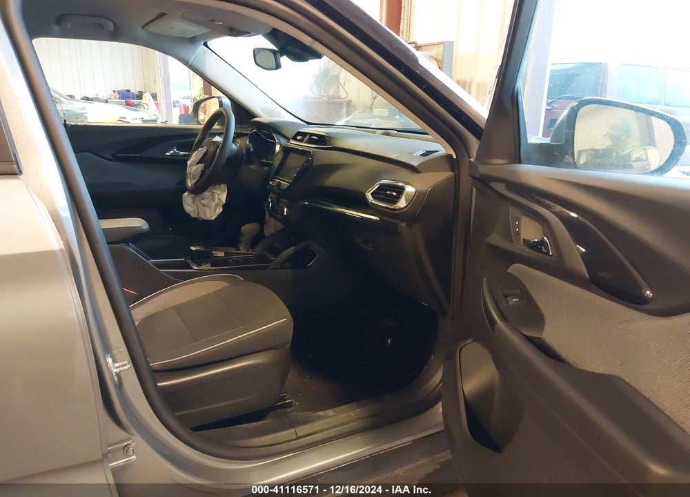 2023 CHEVROLET TRAILBLAZER AWD LT VIN: KL79MRSL2PB106811