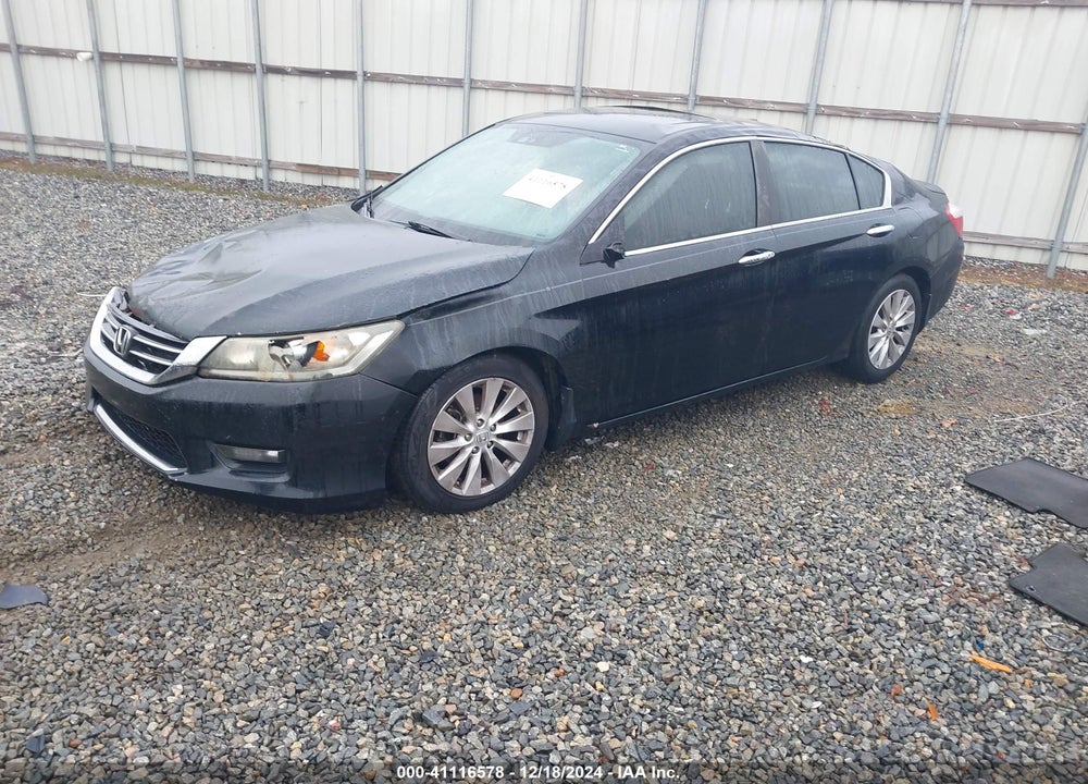 2015 HONDA ACCORD VIN: 1HGCR2F83FA070365