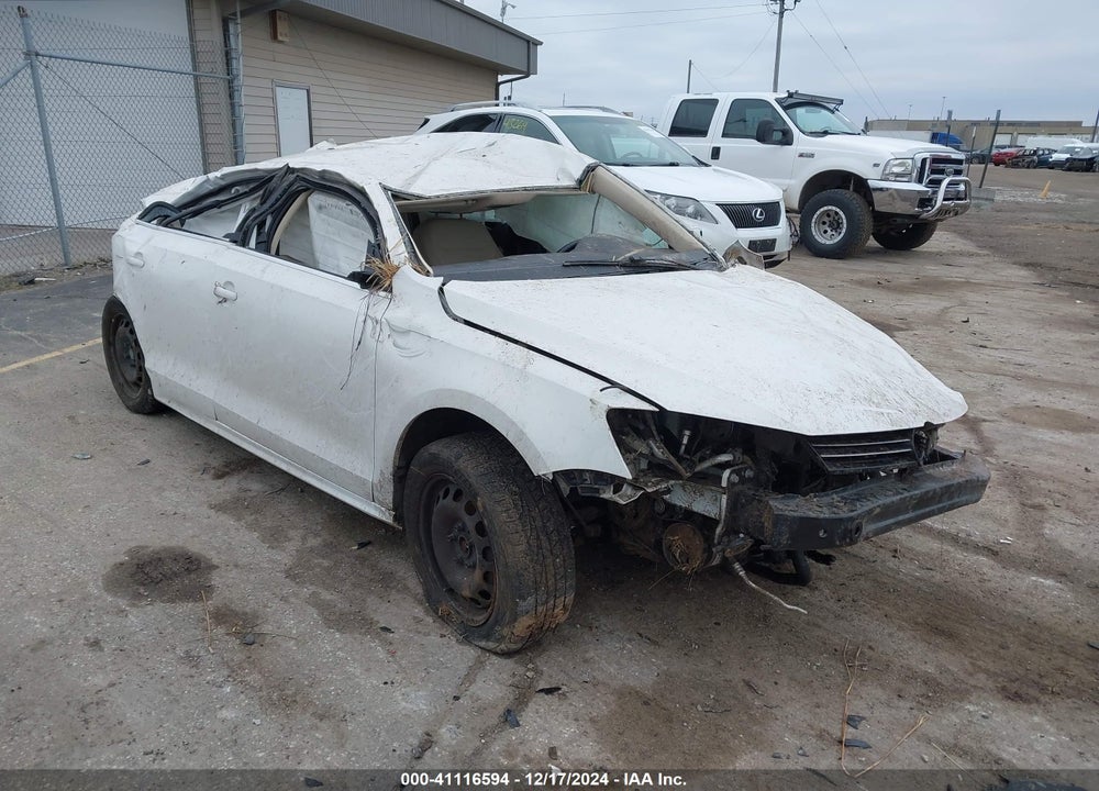2013 VOLKSWAGEN JETTA 2.5L SE VIN: 3VWDX7AJ3DM438105