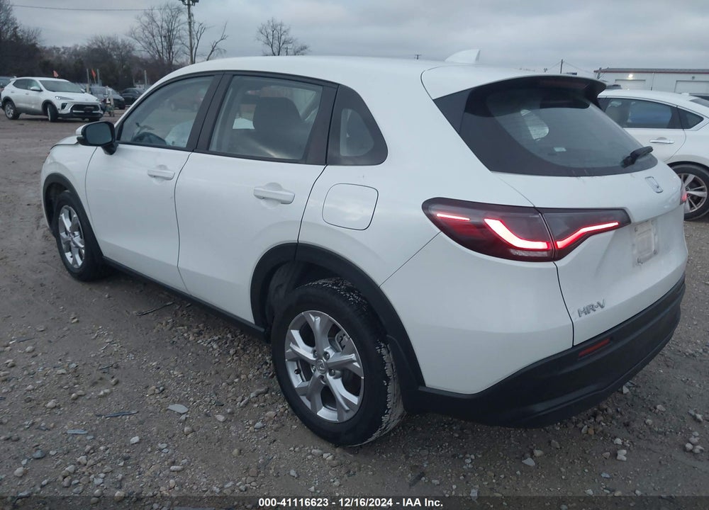 2024 HONDA HR-V AWD LX VIN: 3CZRZ2H38RM741539