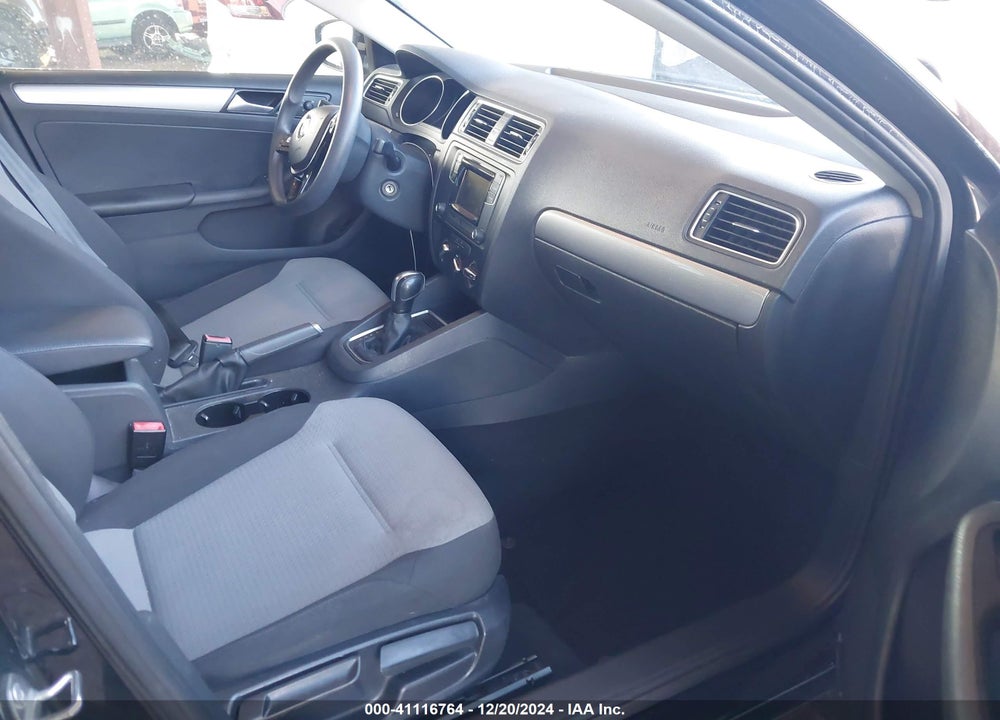 2017 VOLKSWAGEN JETTA 1.4T S VIN: 3VW2B7AJ7HM293968
