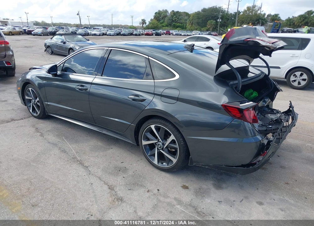 2022 HYUNDAI SONATA VIN: KMHL44J24NA223292